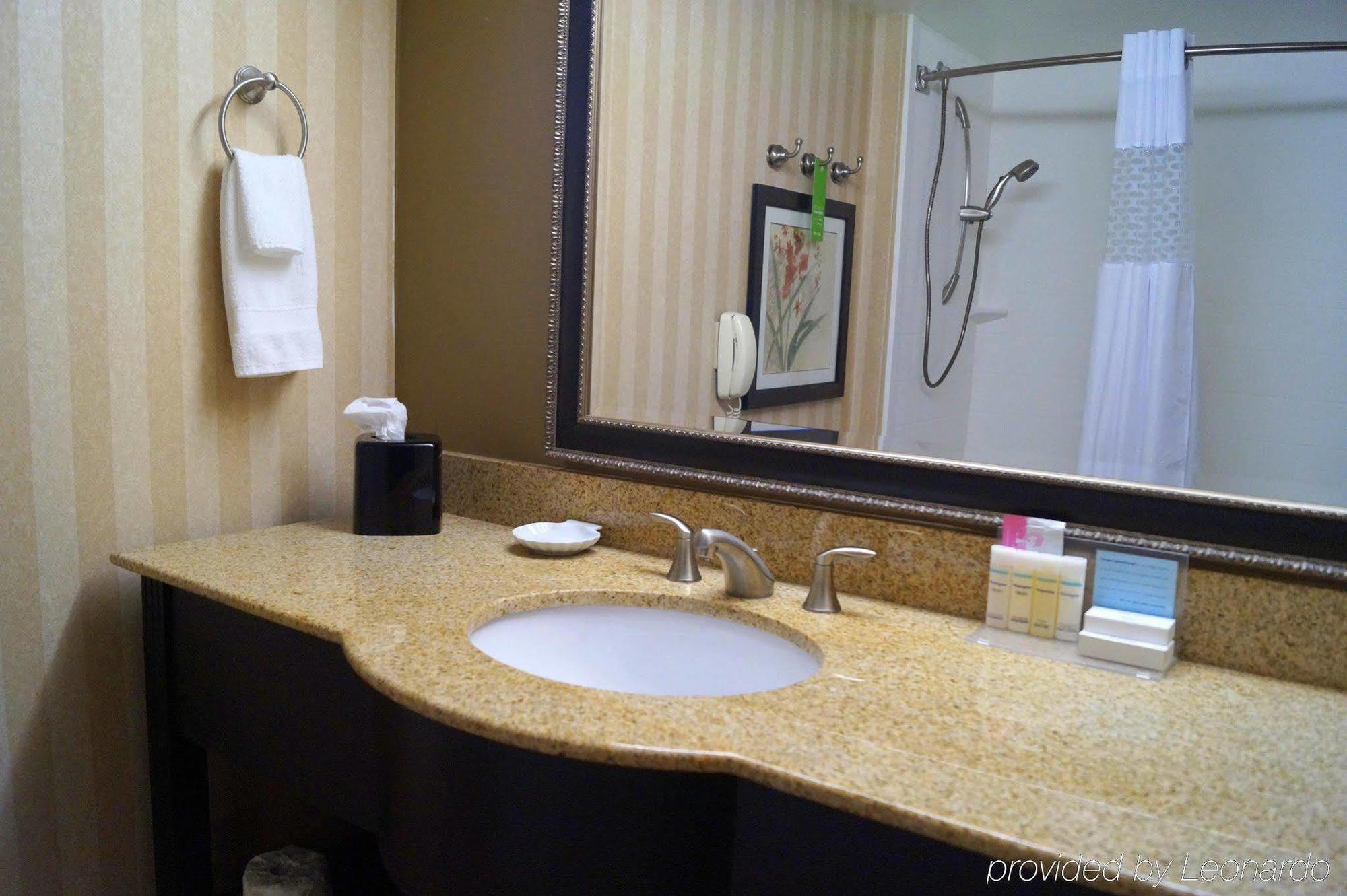 Hampton 3* Altoona