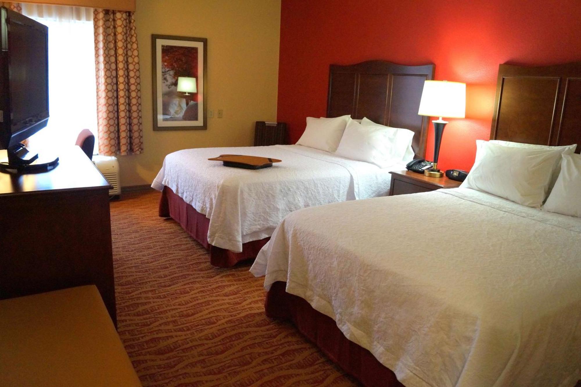 Hampton Hotel 3*
